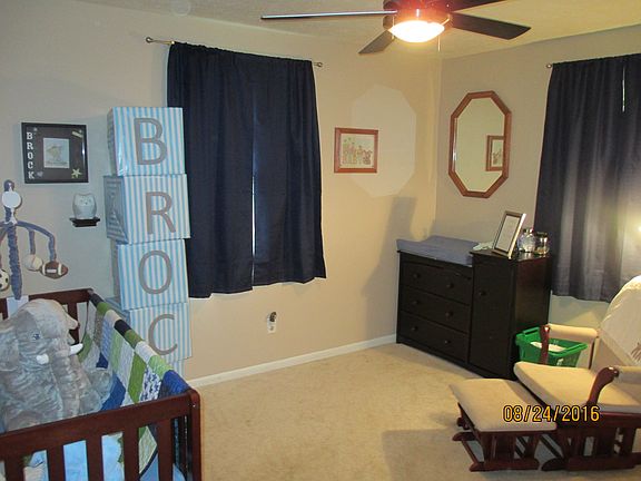 3rd image of 6464 Abraham Dr