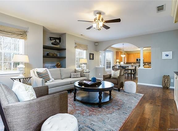 3rd image of 7223 McEwen Pl