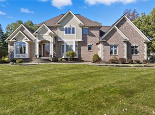 83 Guygrace Ln, Webster, NY 14580