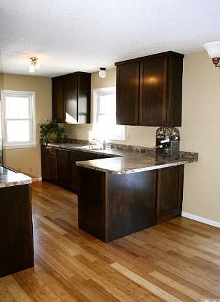 3rd image of 22950 Woodbine St NW