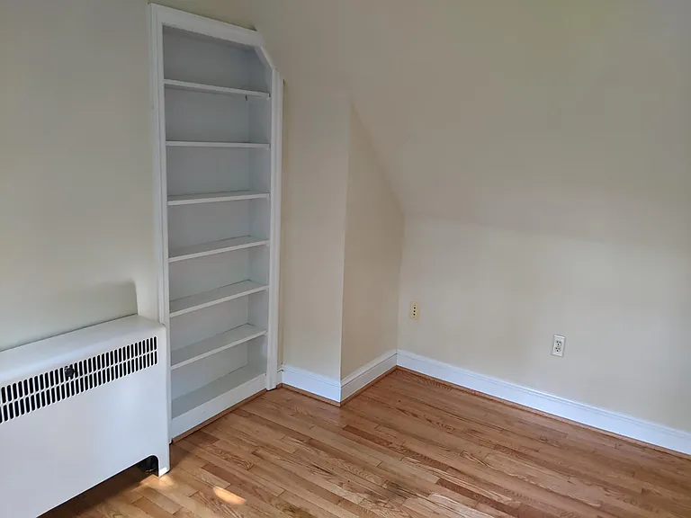 5900 Valley View Dr — Photo 27