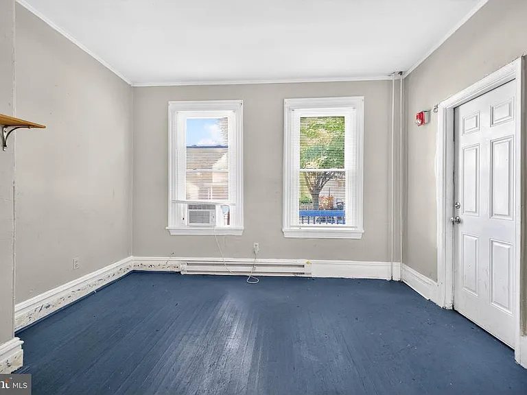40 S Governors Ave #2 — Photo 6