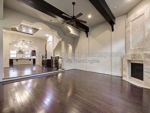 4th image of 1809 W 24th St