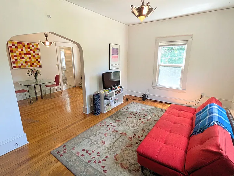 2214 Sharon Ave SE #2 — Photo 5