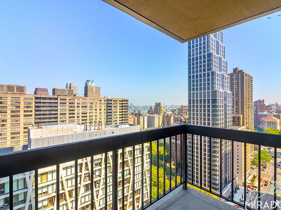 1st image of 145 W 67th St APT 37B