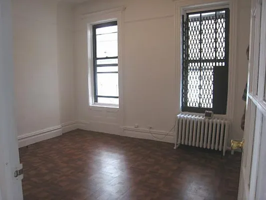 Rented by Manhattan Best Realty, Inc. | media 22