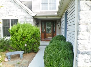 347 Squire Ln, Lititz, PA 17543