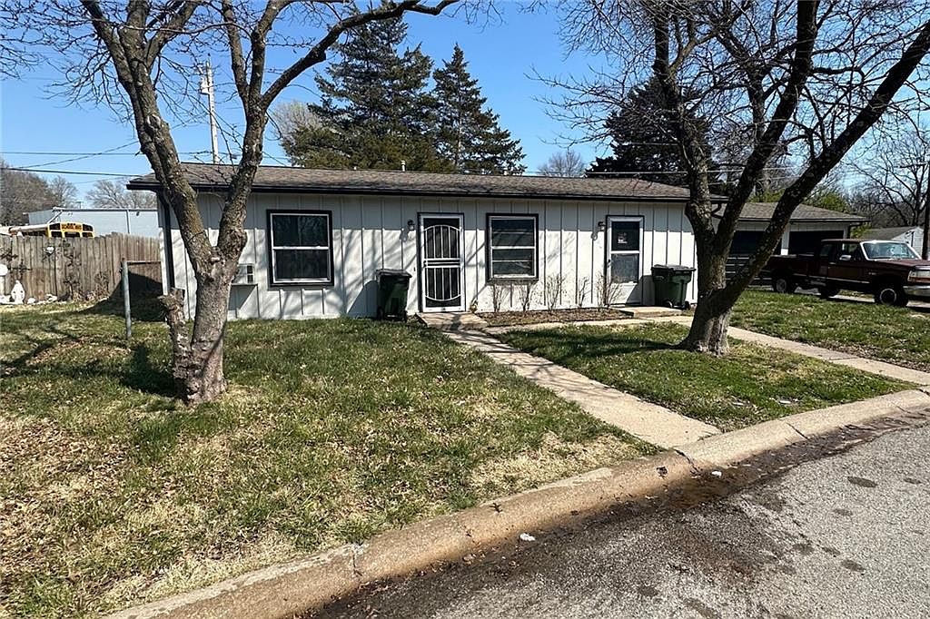 606-608 N 13th Ter, Leavenworth, KS 66048 | Zillow