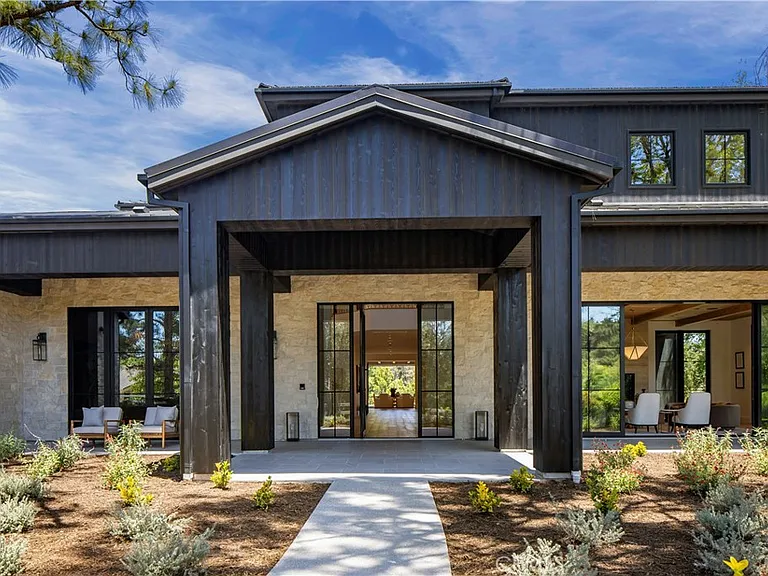 24341 Rolling View Rd — Photo 3