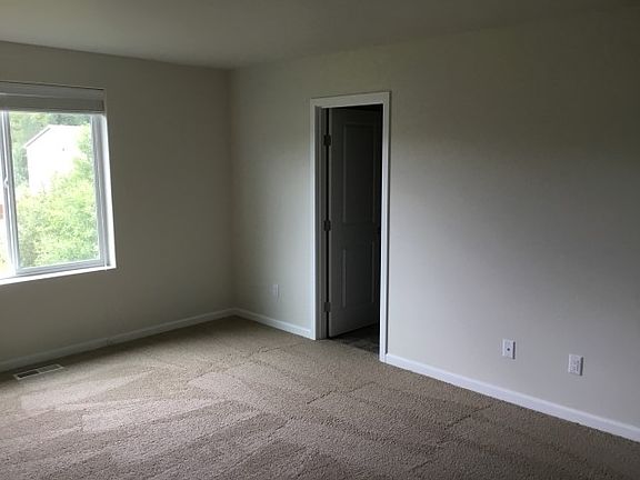 5th image of 1730 Blacktail Ln
