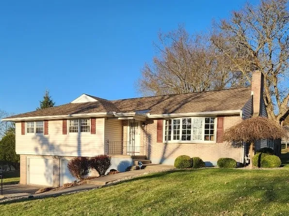 505 Colgate St, Vestal, NY 13850