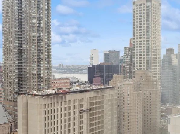 61 West 62nd Street 27G image 17 of 17