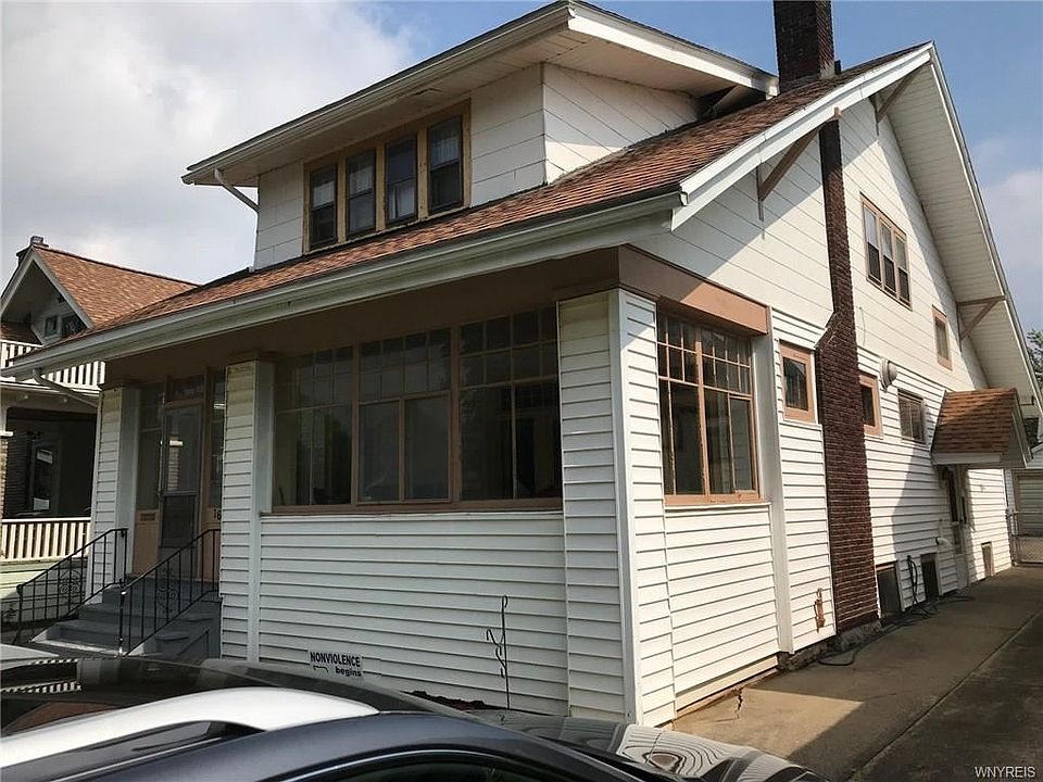 1st image of 167 Sterling Ave