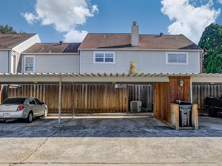 9495 Fondren Rd — Photo 23
