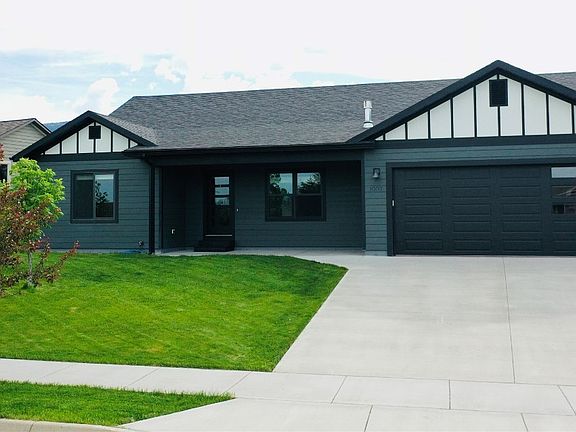 2nd image of 1007 Meriwether Dr E