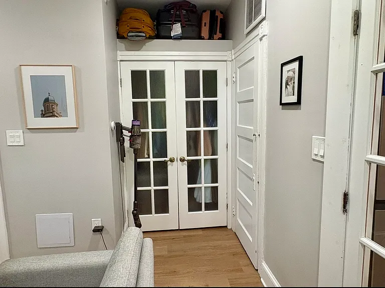 5926 Ridge Ave #2 — Photo 15