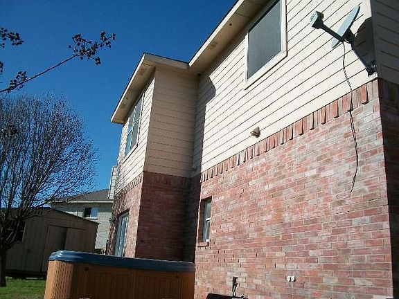 5th image of 7300 Circle Dr