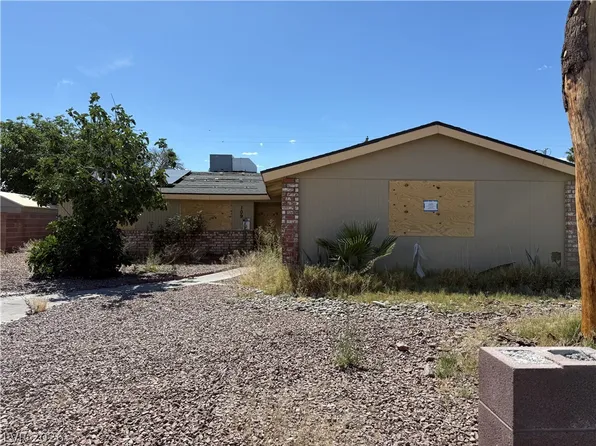 109 Prince Ln, Las Vegas, NV 89110