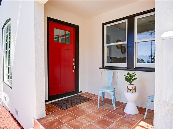 4th image of 5529 Ludwig Ave
