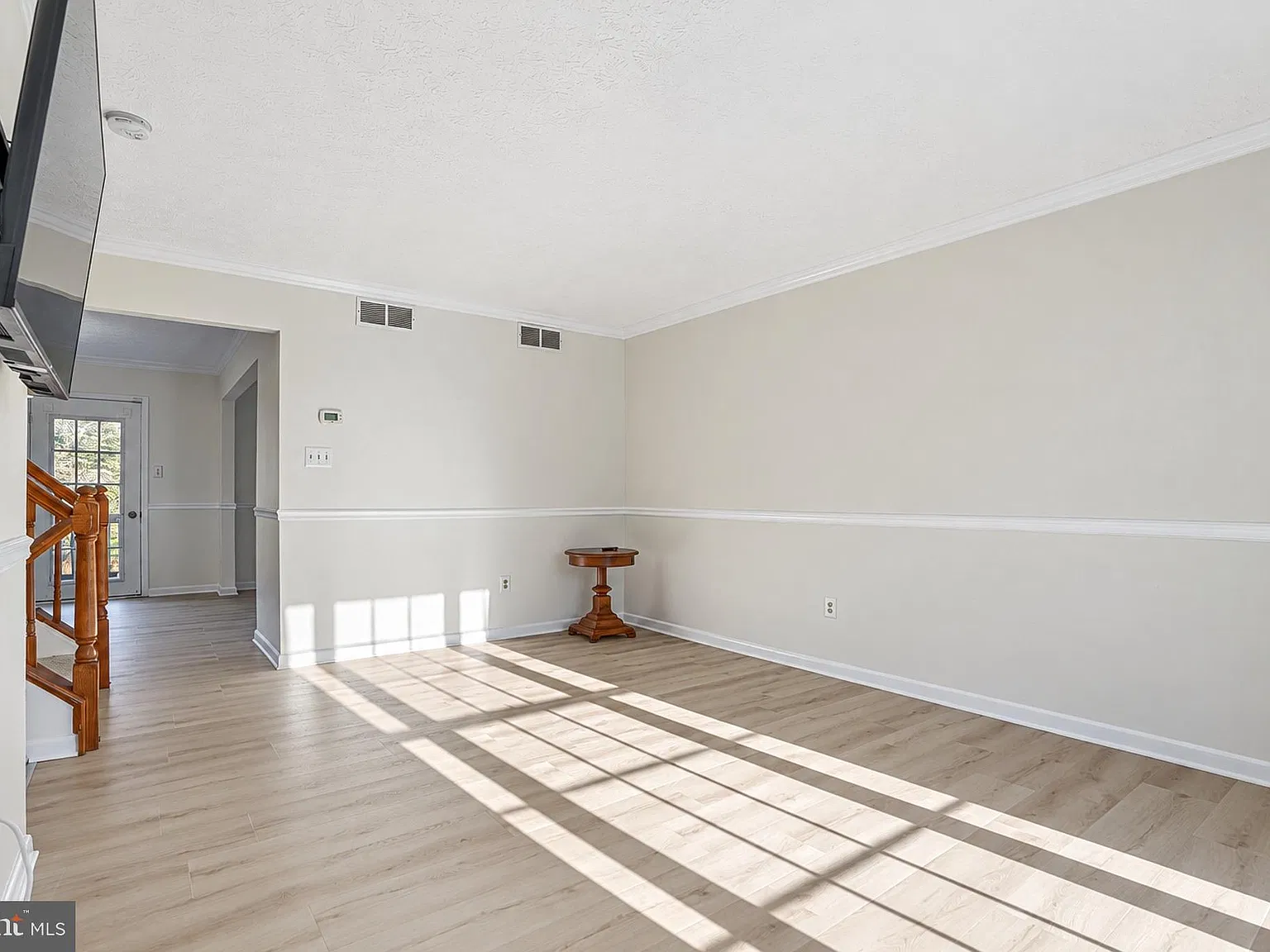 3 bed, 4.0 bath, 1540 sqft, $2,400 — Photo 3