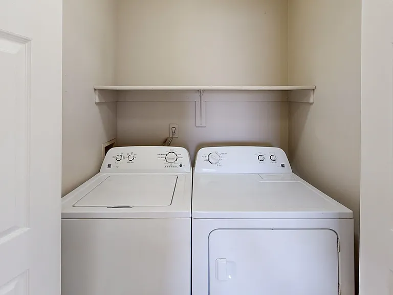 Windjammer 2 | Laundry Windjammer 2 | Laundry