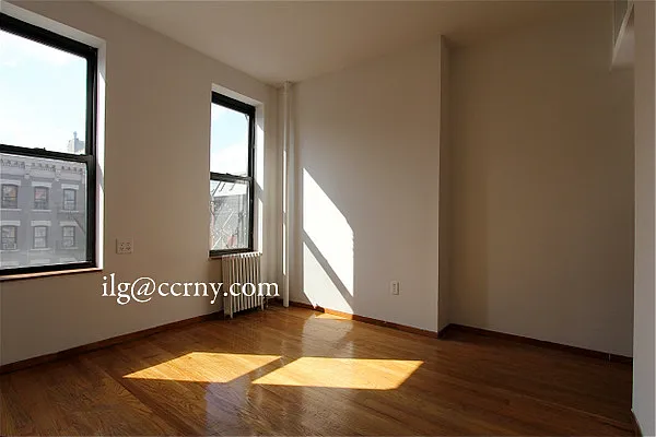 Rented by City Connections Realty | media 27