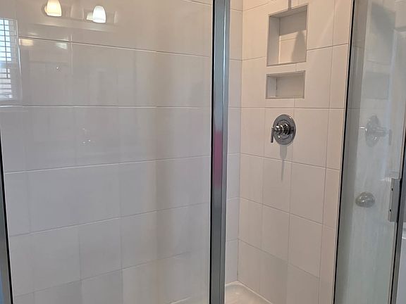 4th image of 15126 Willow Arbor Cir