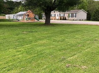 3355 Ragains Rd NE, New Salisbury, IN 47161