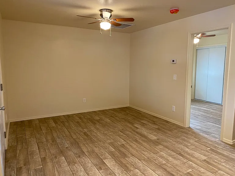 1001 Elledge Dr #1 — Photo 9