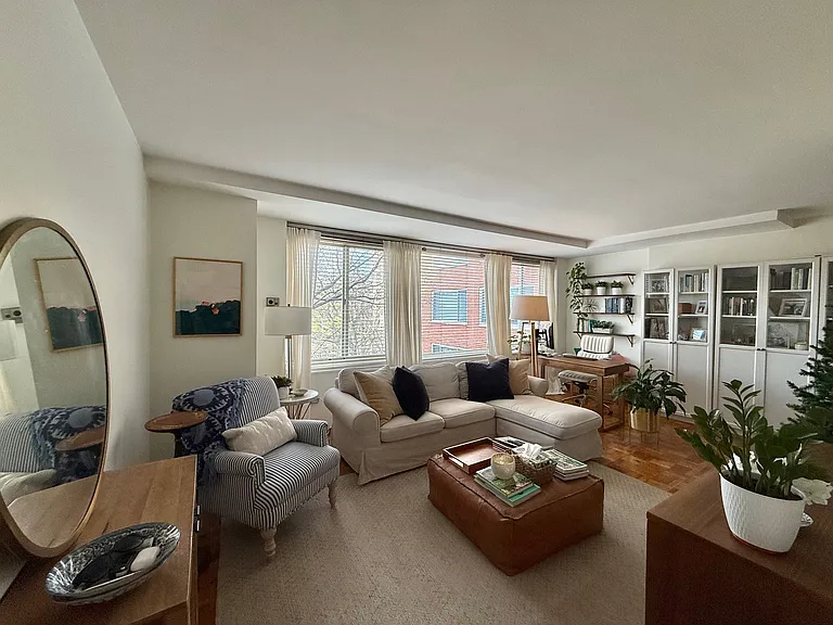 4000 Tunlaw Rd NW #923 — Photo 6
