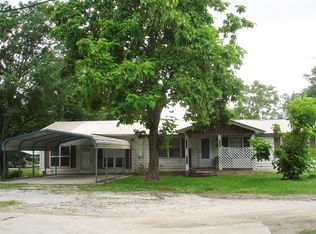 102 Coleman St, Annona, TX 75550