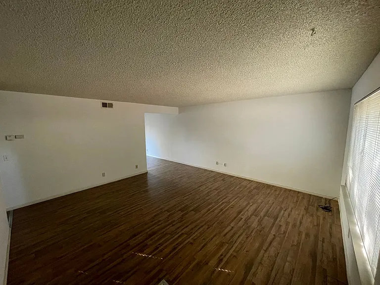 15 San Gabriel Dr — Photo 14