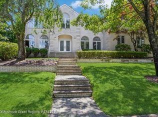 30 Chagall Rd, Marlboro, NJ 07746