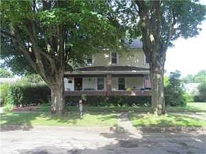 3rd image of 1121 Forest Rose Ave