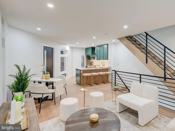 437 Memphis St, Philadelphia, PA 19125