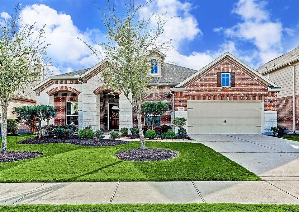 1st image of 10015 Aquilla Lake Cir