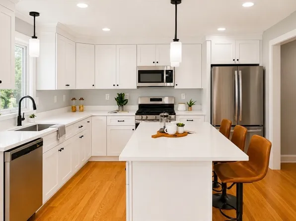 811 Main St #2, Tewksbury, MA 01876