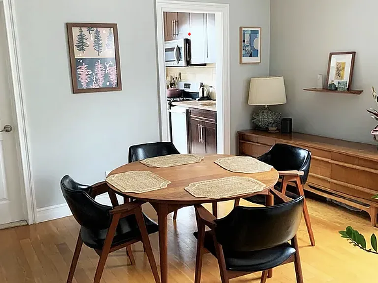 126 Engert Ave #2 — Photo 1