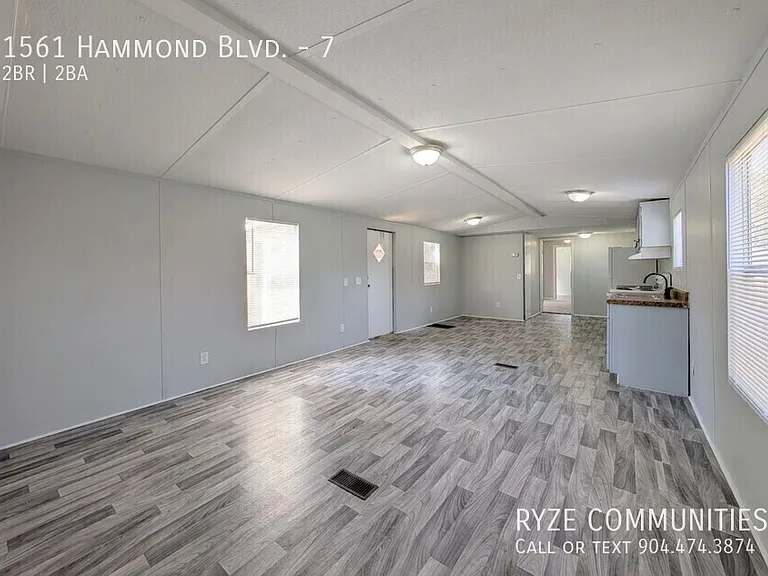 1561 Hammond Blvd #7 — Photo 6