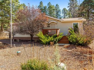 2868 Wilderness Dr, Overgaard, AZ 85933