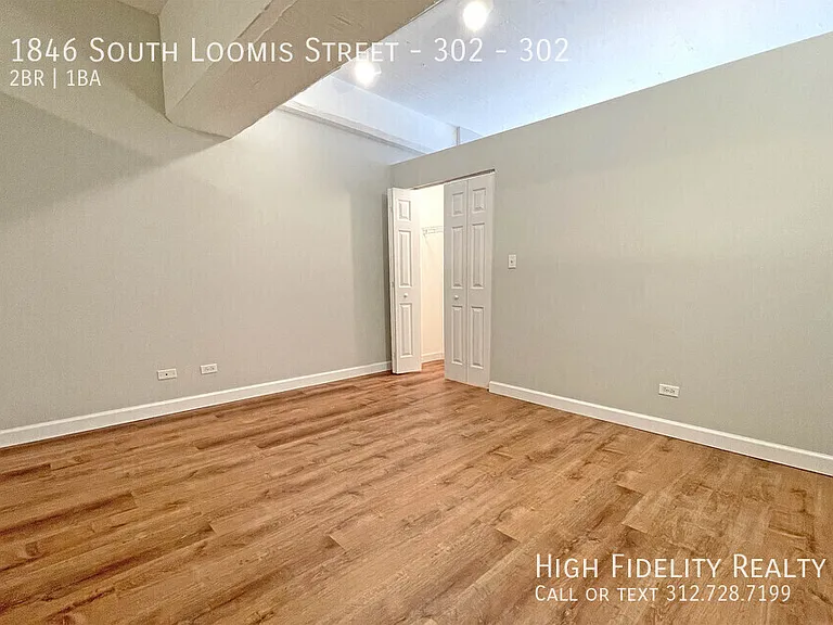 1846 S Loomis St #302 — Photo 7