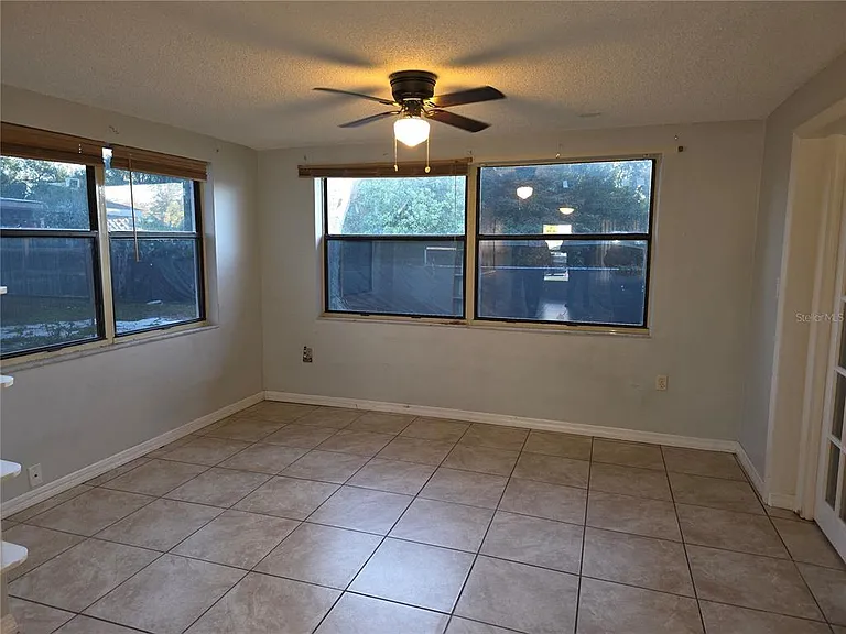 3431 Overland Dr — Photo 9