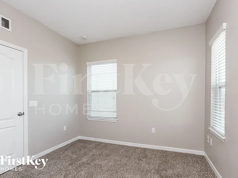 7143 Bowspirit Pl — Photo 15
