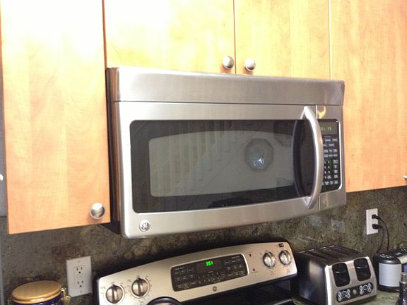 GE MICROWAVE