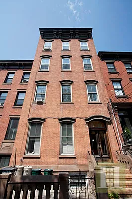 Sold by Halstead Property | media 7