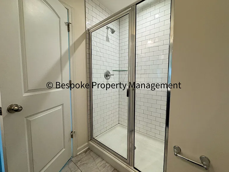 56 Dover Ct — Photo 23