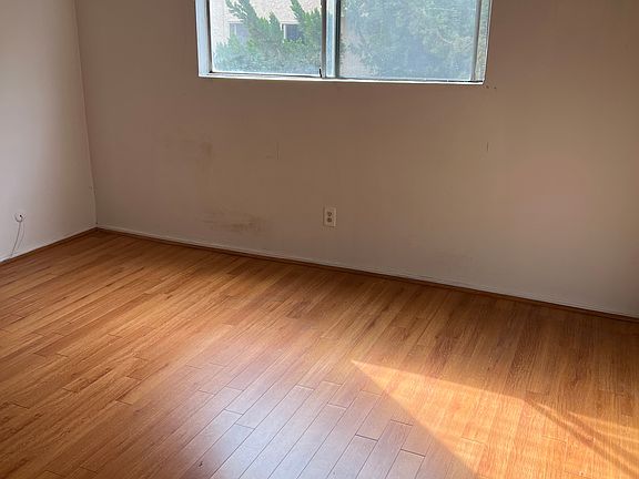 3rd image of 3650 Monon St #212