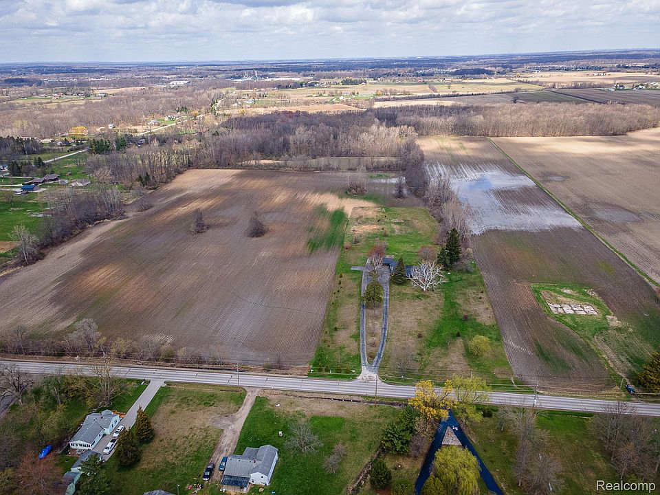 1st image of 5 Carleton Rockwood Rd