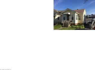 9807 Robinson Ave, Garfield Heights, OH 44125