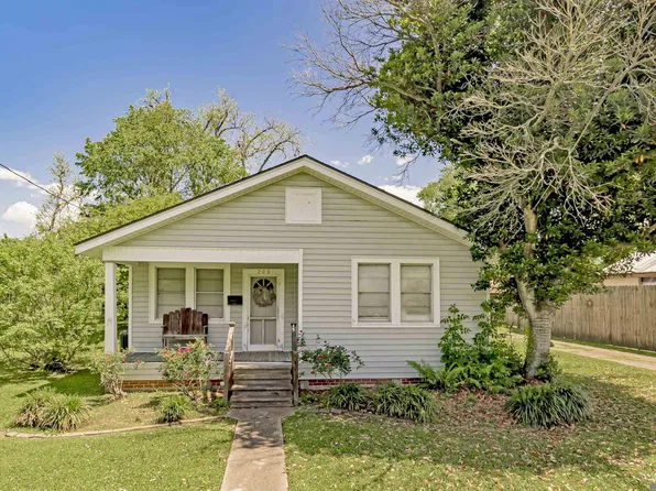 206 Saint Jude St, New Roads, LA 70760
